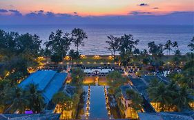 Marriott's Phuket Beach Club